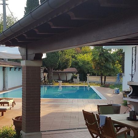 B&B Villa Le Robinie Altavilla Vicentina Exterior photo