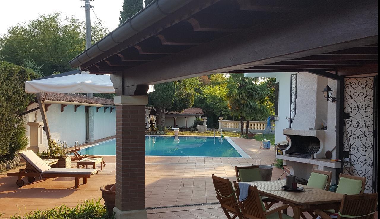 B&B Villa Le Robinie Altavilla Vicentina Exterior photo