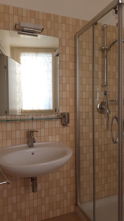 B&B Villa Le Robinie Altavilla Vicentina Exterior photo