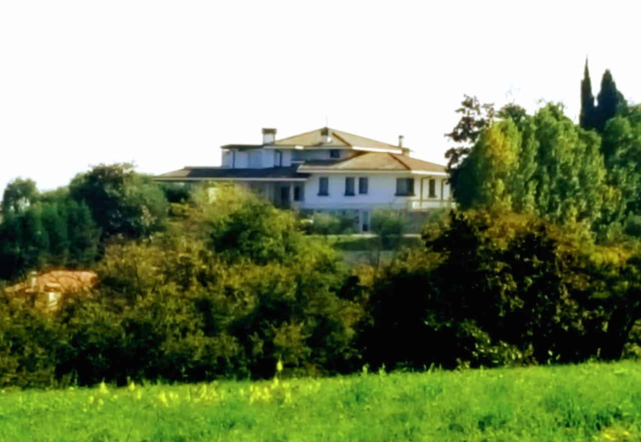 B&B Villa Le Robinie Altavilla Vicentina Exterior photo