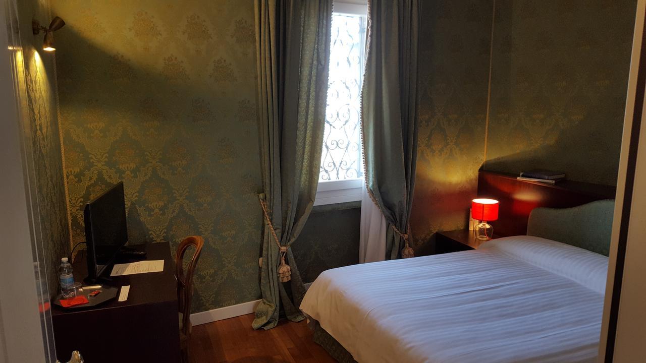 B&B Villa Le Robinie Altavilla Vicentina Exterior photo